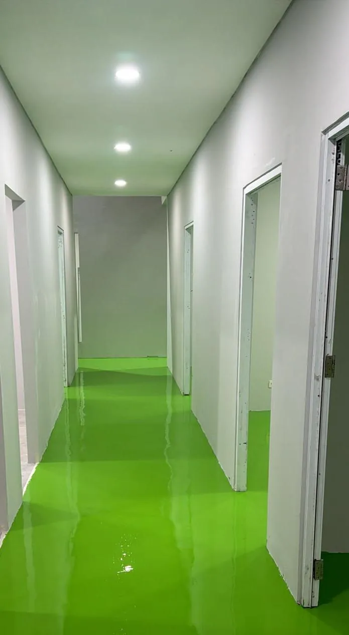 Epoxy hijau untuk koridor